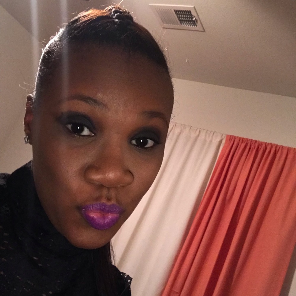 Meet your Posher, Ronesha